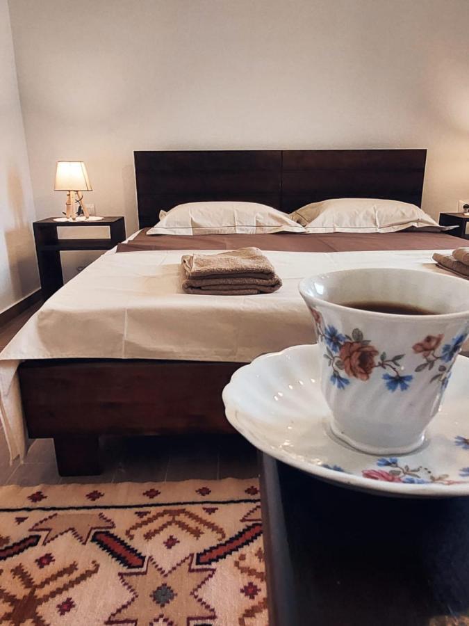 בראט Guest House Gorani מראה חיצוני תמונה
