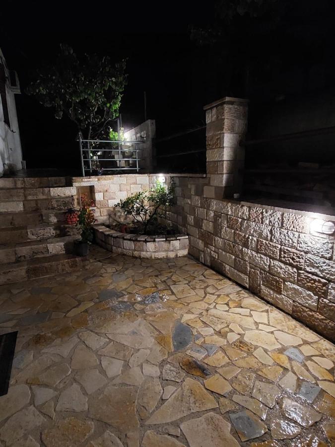 בראט Guest House Gorani מראה חיצוני תמונה