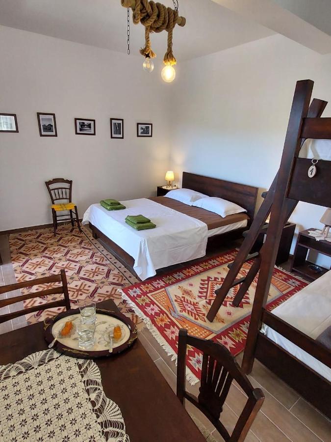 בראט Guest House Gorani מראה חיצוני תמונה