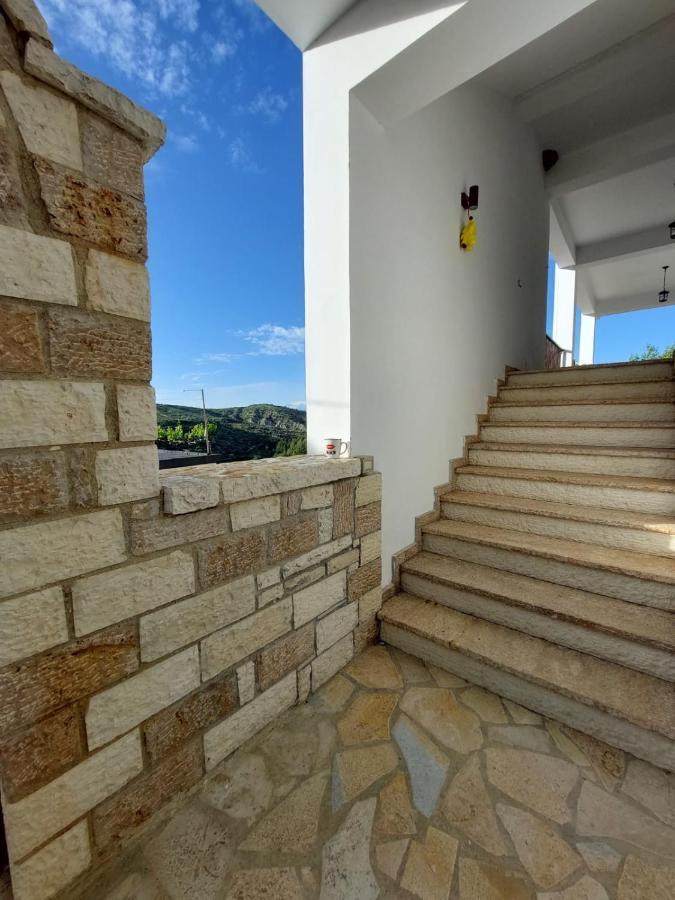 בראט Guest House Gorani מראה חיצוני תמונה