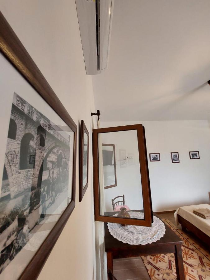 בראט Guest House Gorani מראה חיצוני תמונה