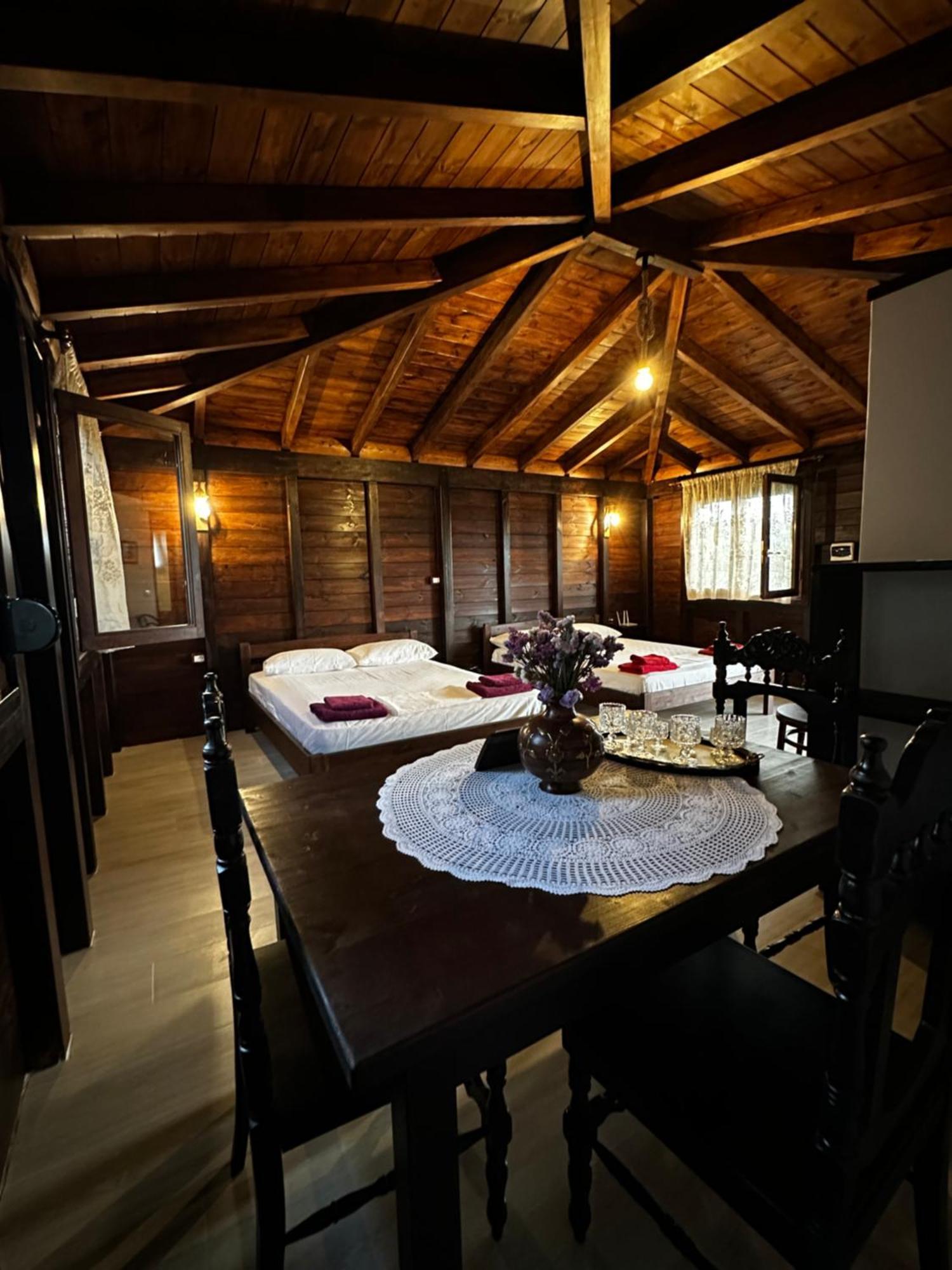 בראט Guest House Gorani מראה חיצוני תמונה