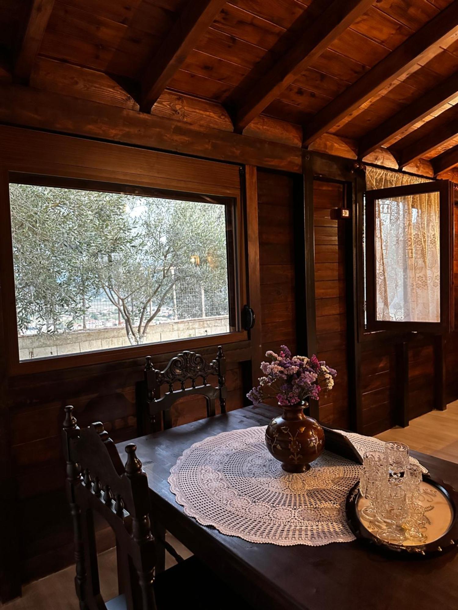 בראט Guest House Gorani מראה חיצוני תמונה